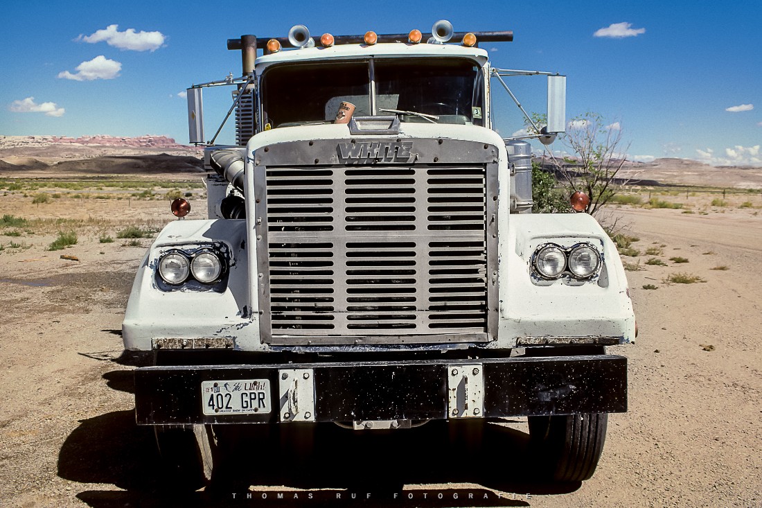 960954