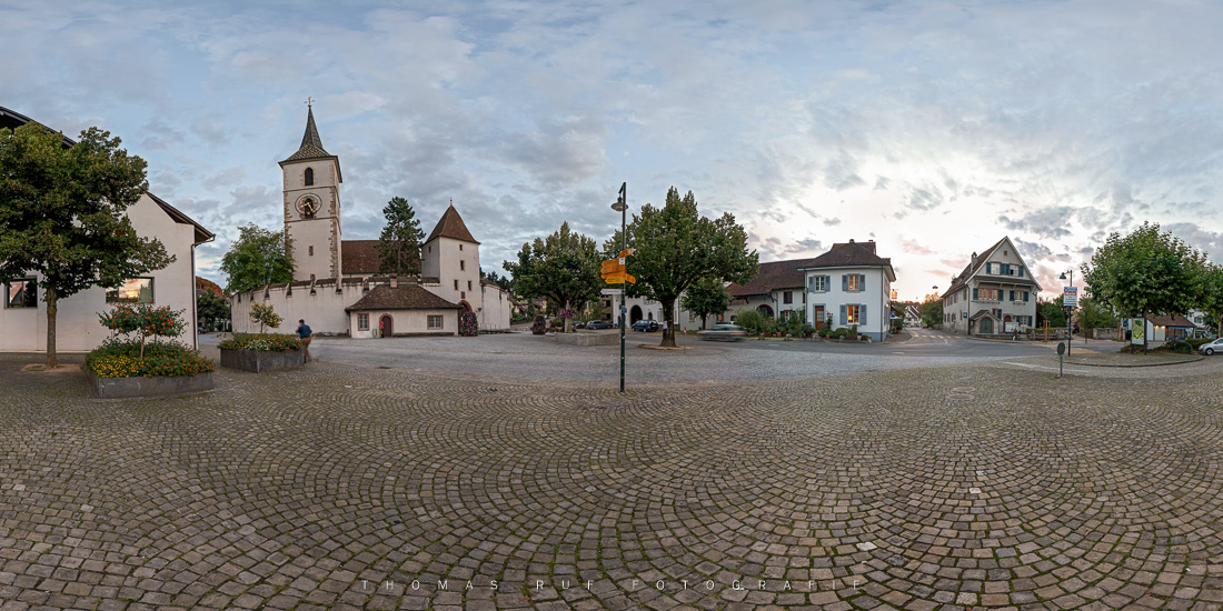 Muttenz Dorfplatz